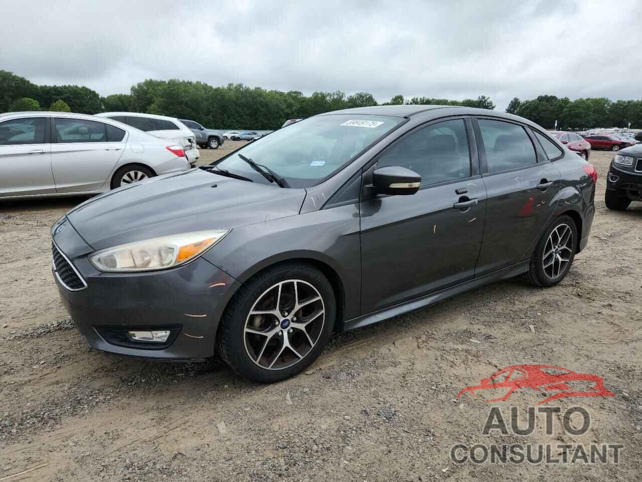 FORD FOCUS 2015 - 1FADP3F24FL379654
