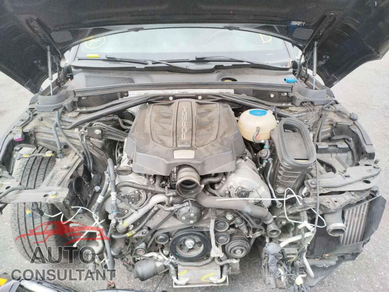 PORSCHE MACAN 2017 - WP1AB2A50HLB10107