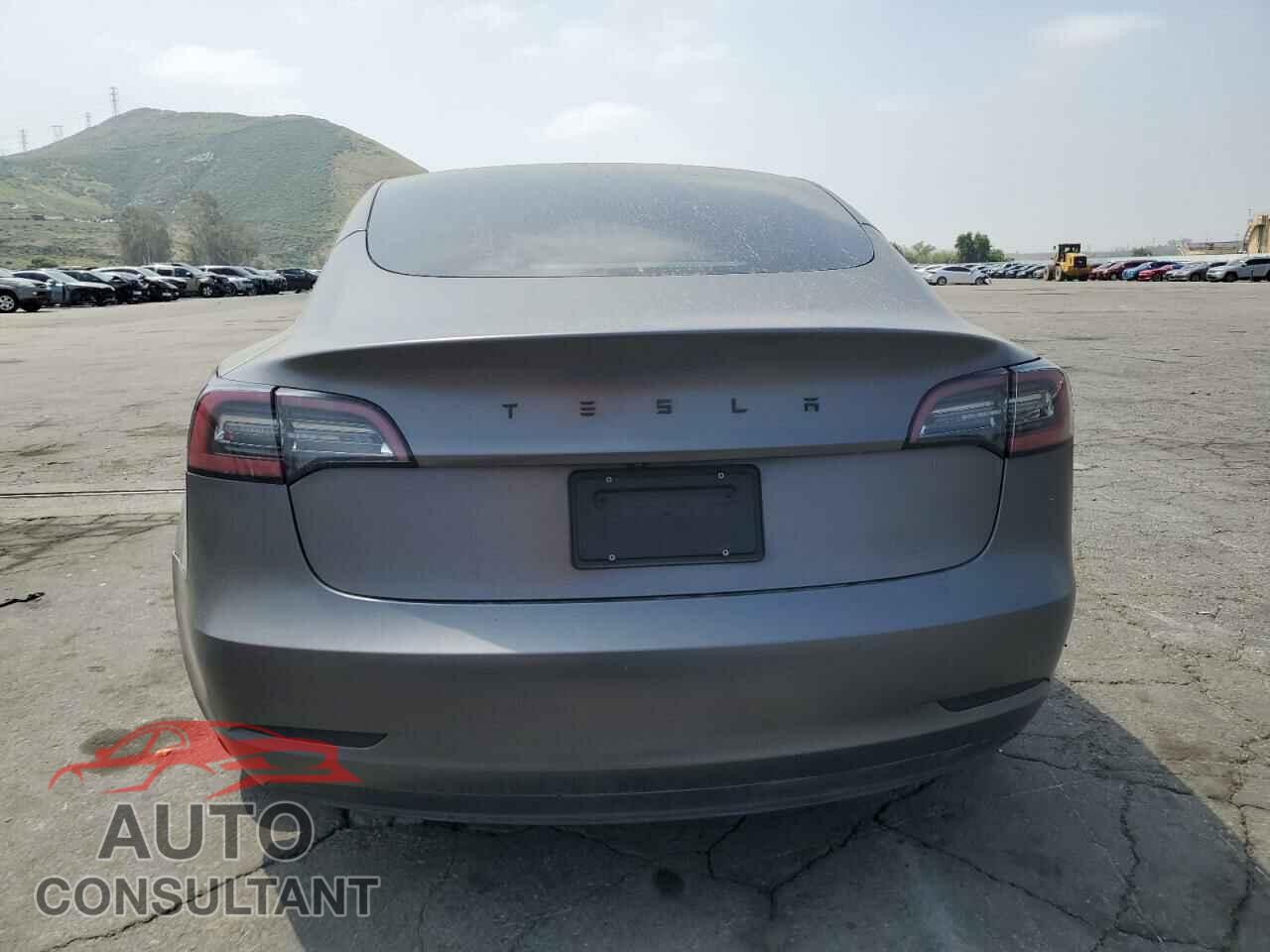 TESLA MODEL 3 2021 - 5YJ3E1EA9MF078709