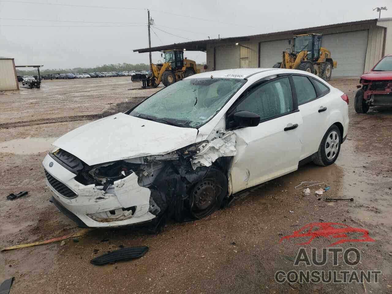 FORD FOCUS 2015 - 1FADP3E26FL338301