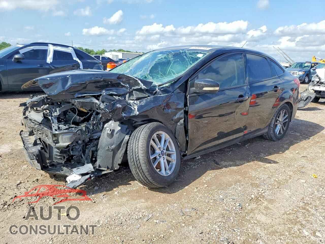 FORD FOCUS 2017 - 1FADP3F2XHL214341