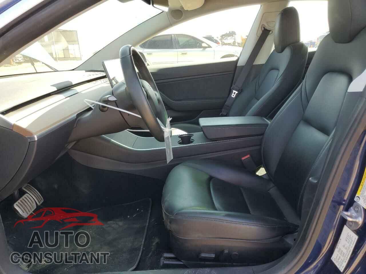 TESLA MODEL 3 2019 - 5YJ3E1EB7KF413617