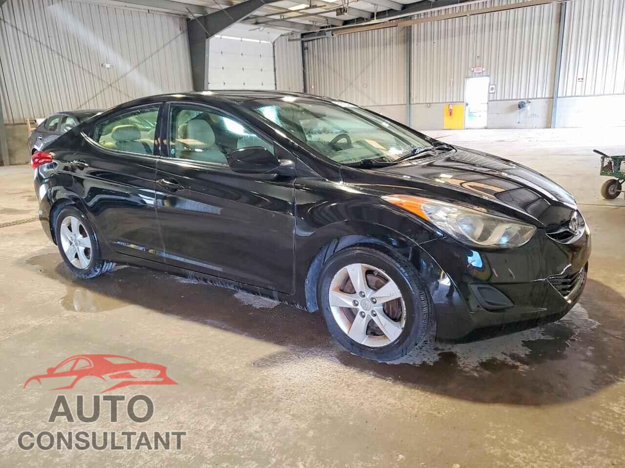 HYUNDAI ELANTRA 2011 - KMHDH4AE4BU098307