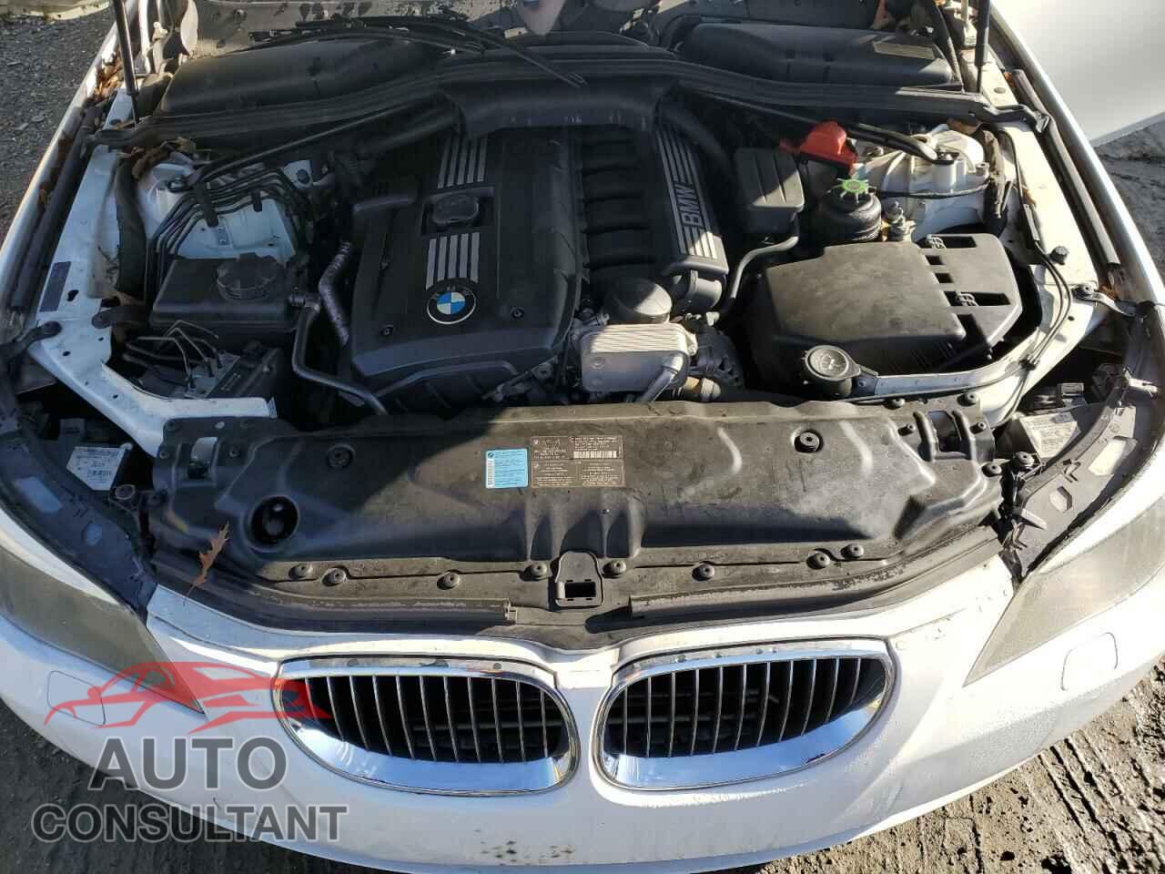 BMW 5 SERIES 2010 - WBANU5C56AC366010