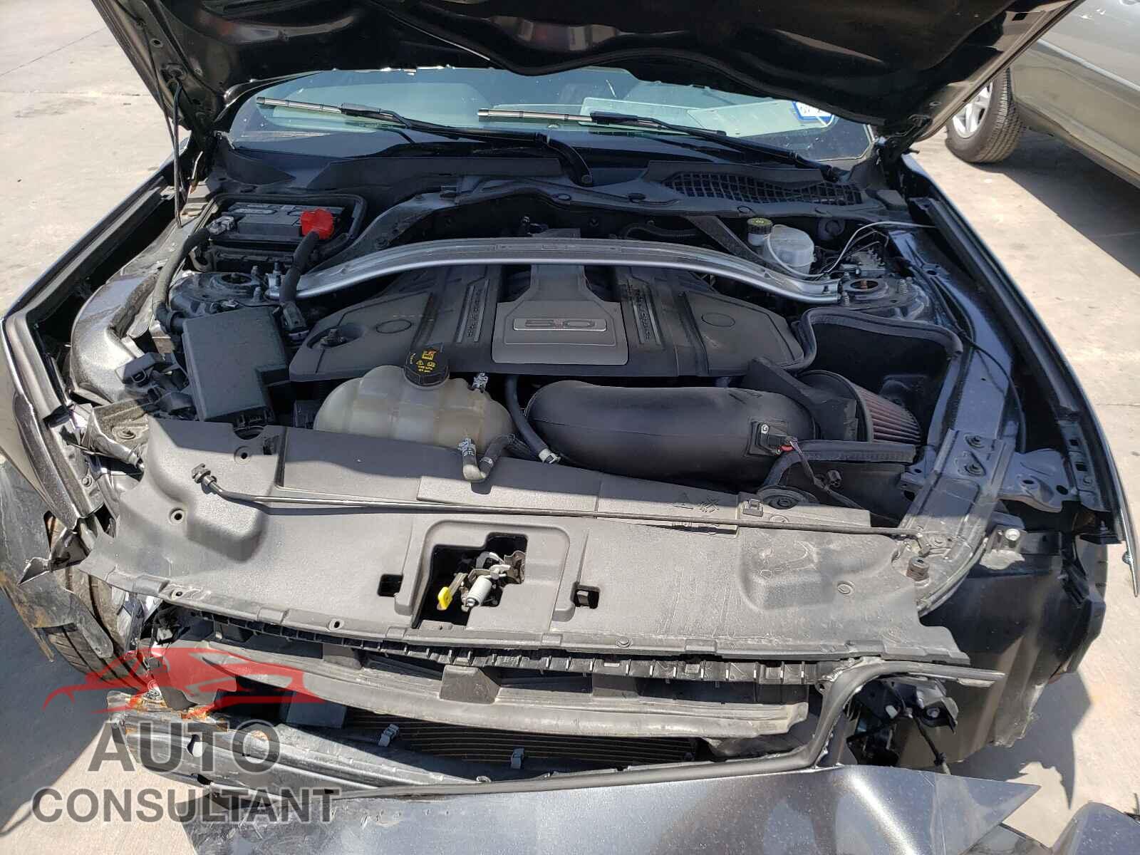 FORD MUSTANG 2019 - 1FA6P8CFXK5196142