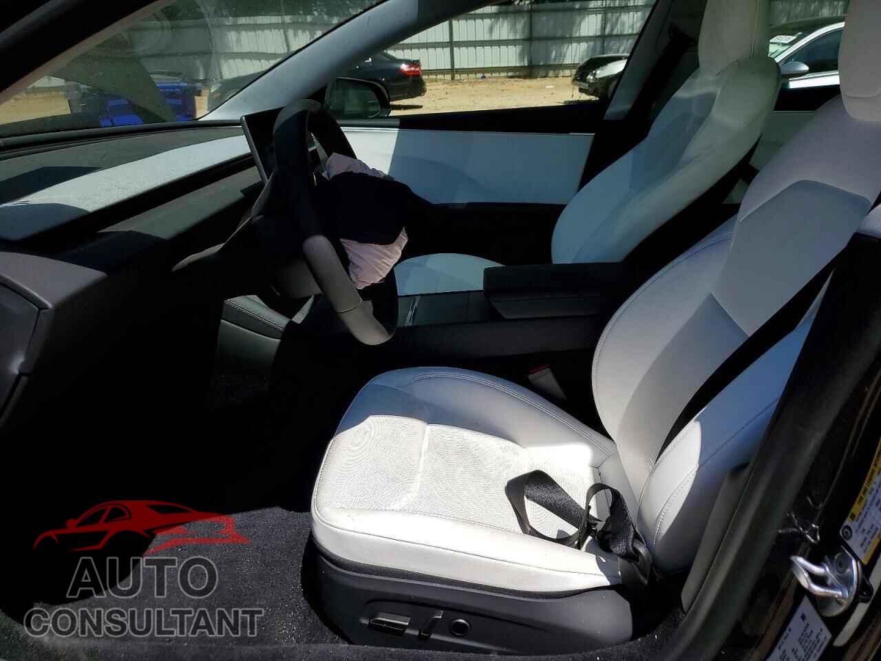 TESLA MODEL 3 2025 - 5YJ3E1EA9SF981004