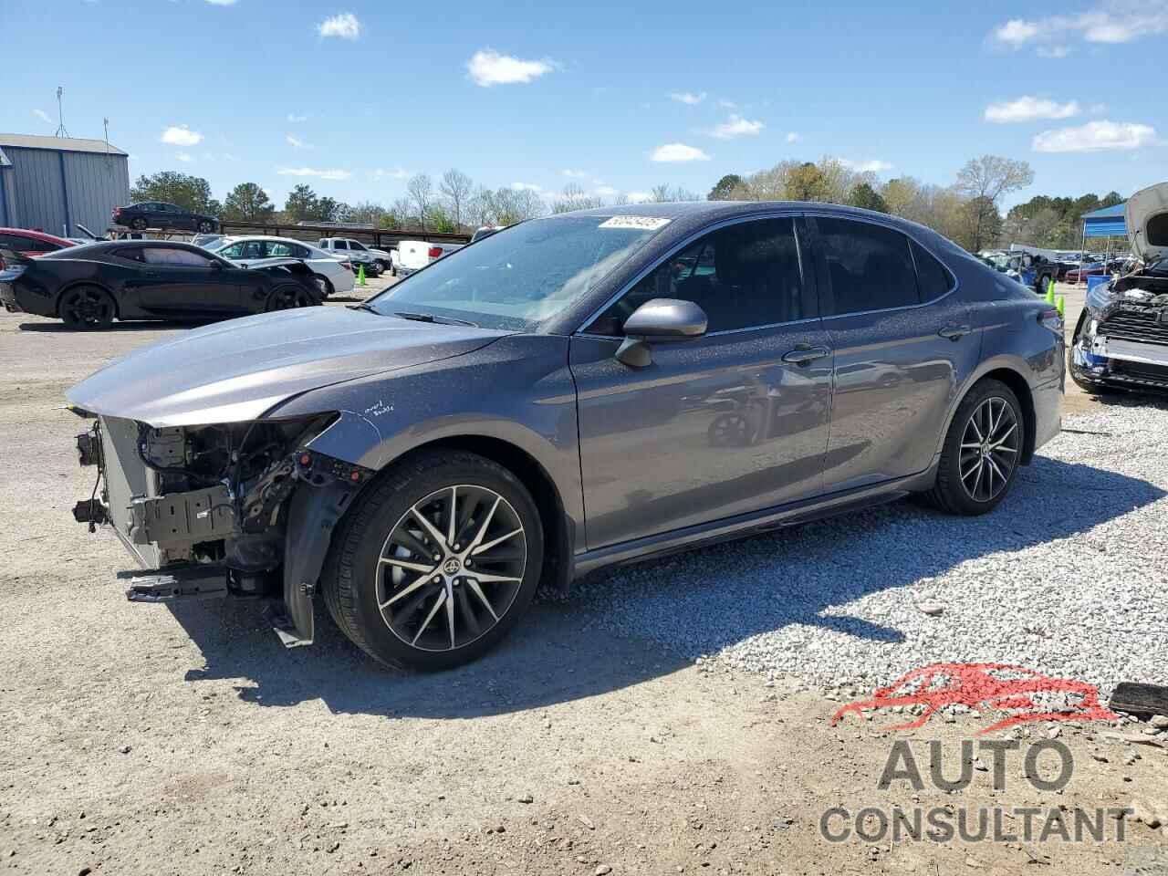TOYOTA CAMRY 2021 - 4T1G11AK2MU605584