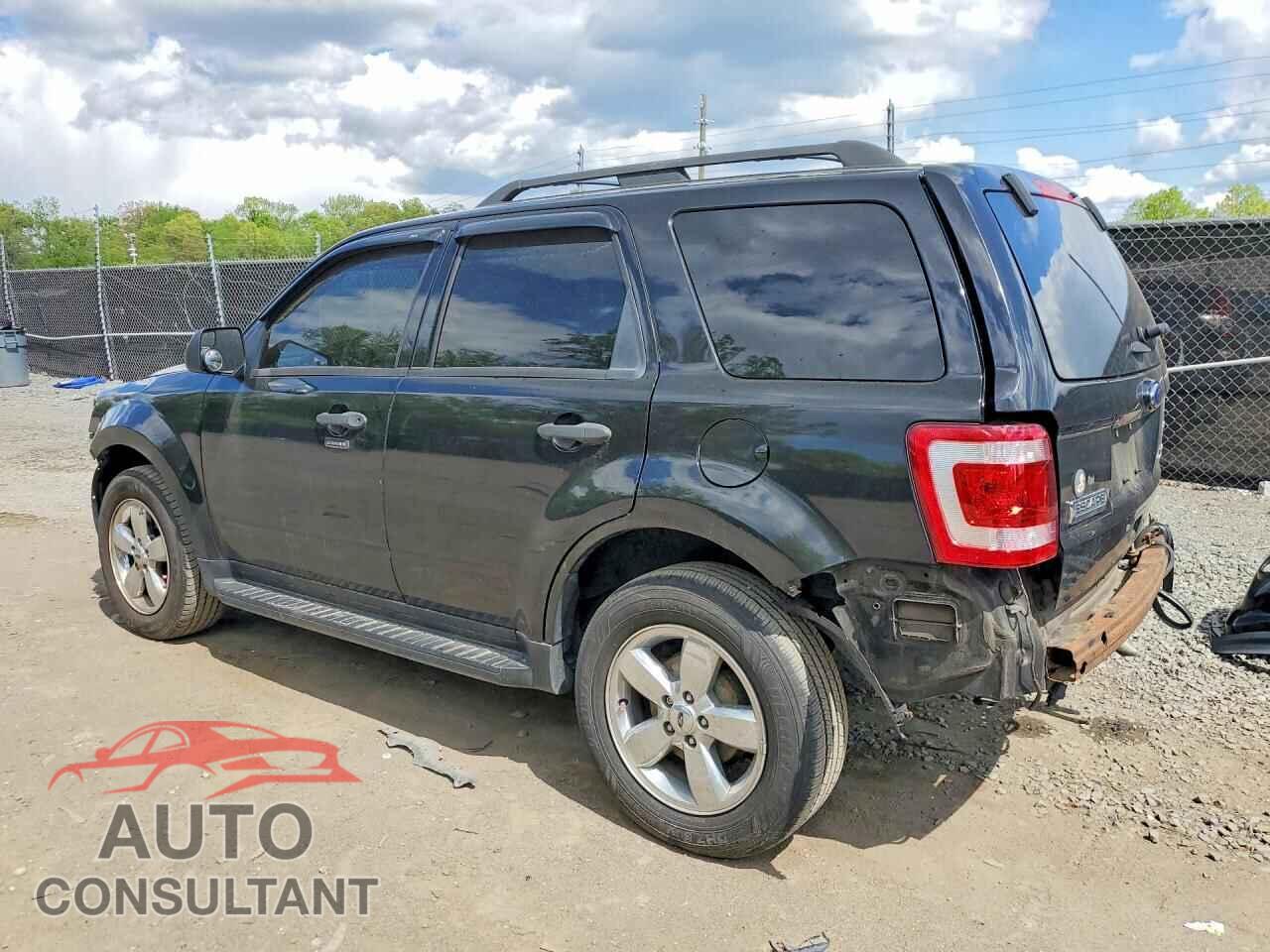 FORD ESCAPE 2011 - 1FMCU9DG8BKB58019