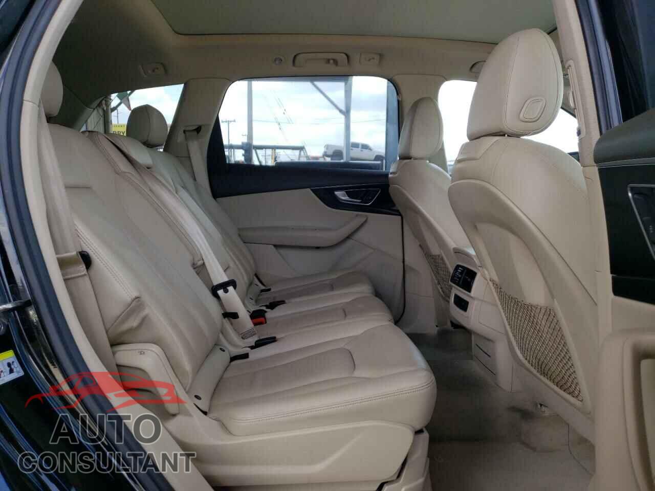 AUDI Q7 2017 - WA1AHAF77HD046902