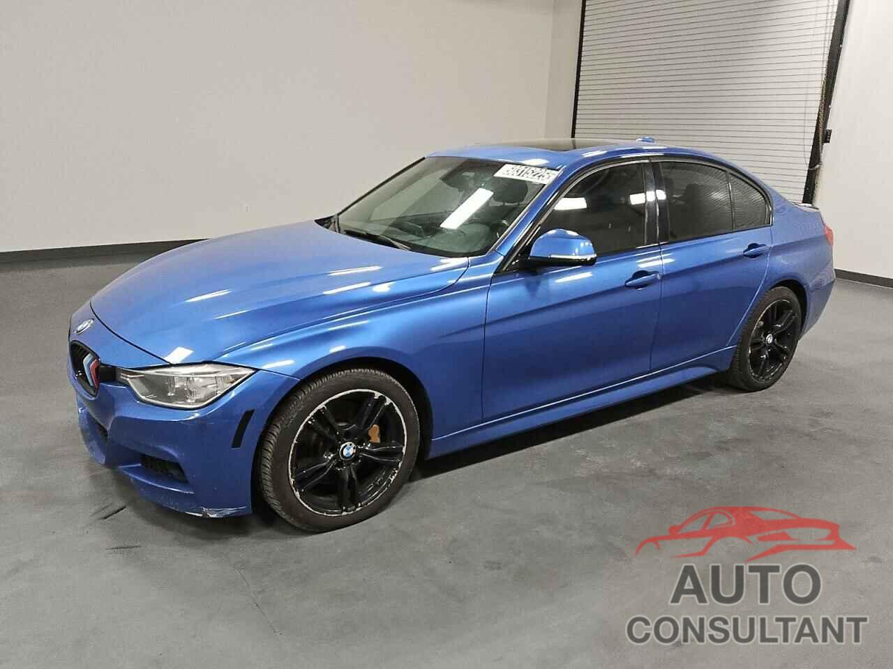 BMW 3 SERIES 2015 - WBA3B9C50FF589833