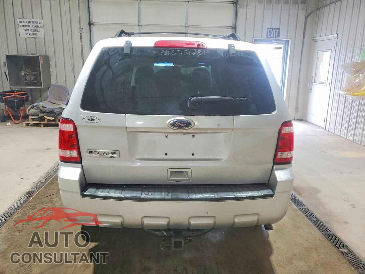 FORD ESCAPE 2010 - 1FMCU0D72AKC29239