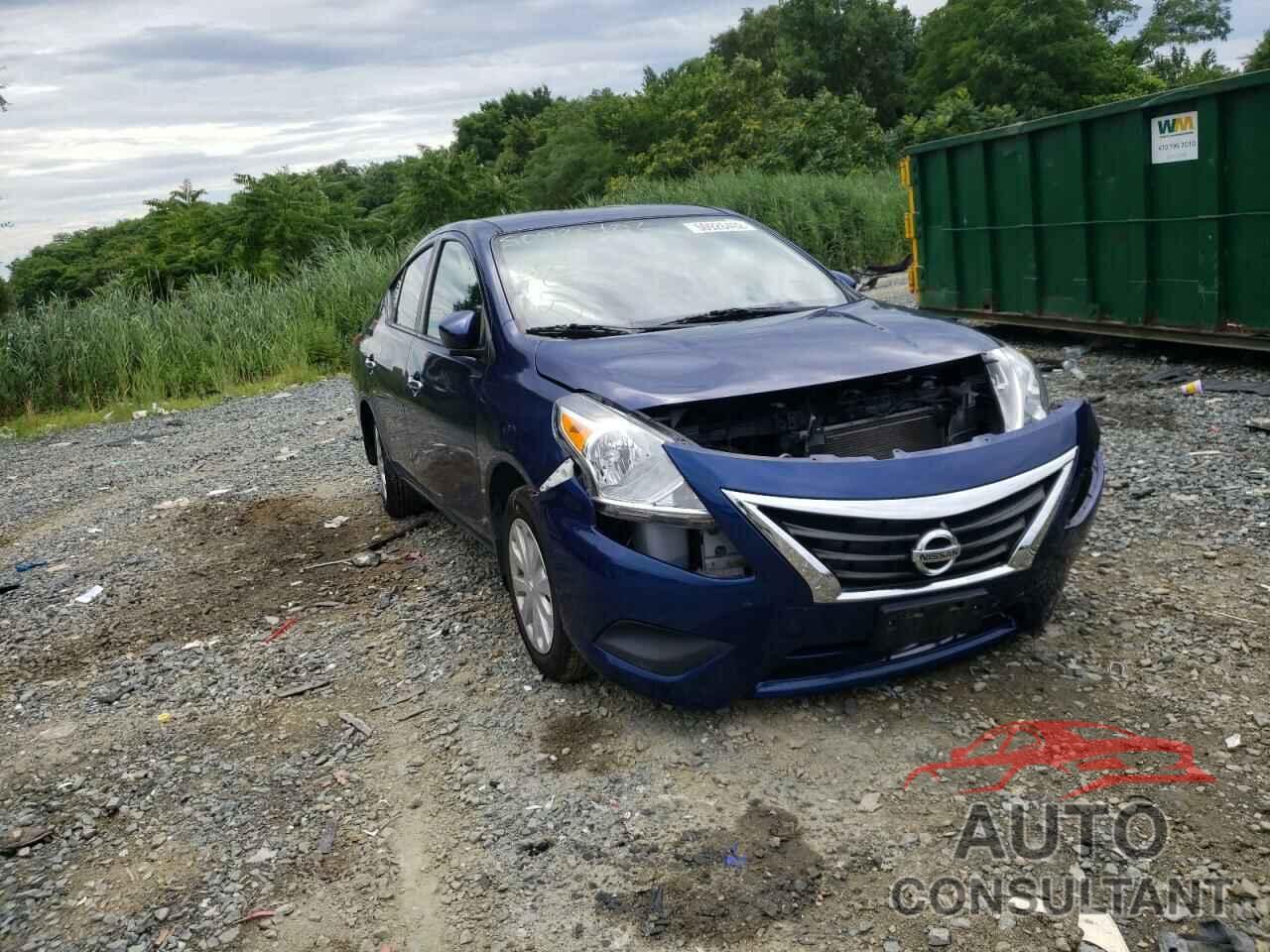 NISSAN VERSA 2018 - 3N1CN7AP8JL883789