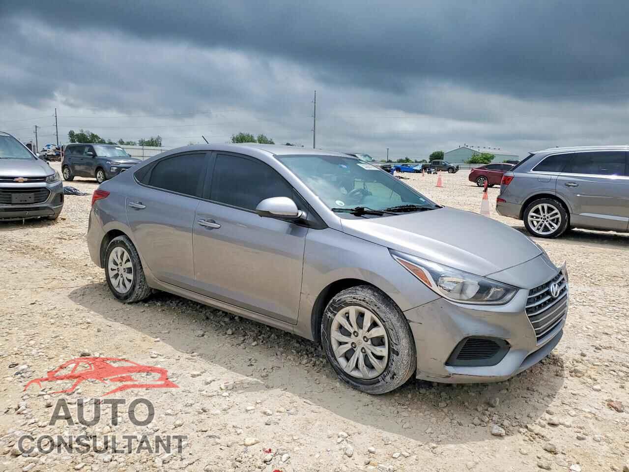 HYUNDAI ACCENT 2022 - 3KPC24A67NE183459
