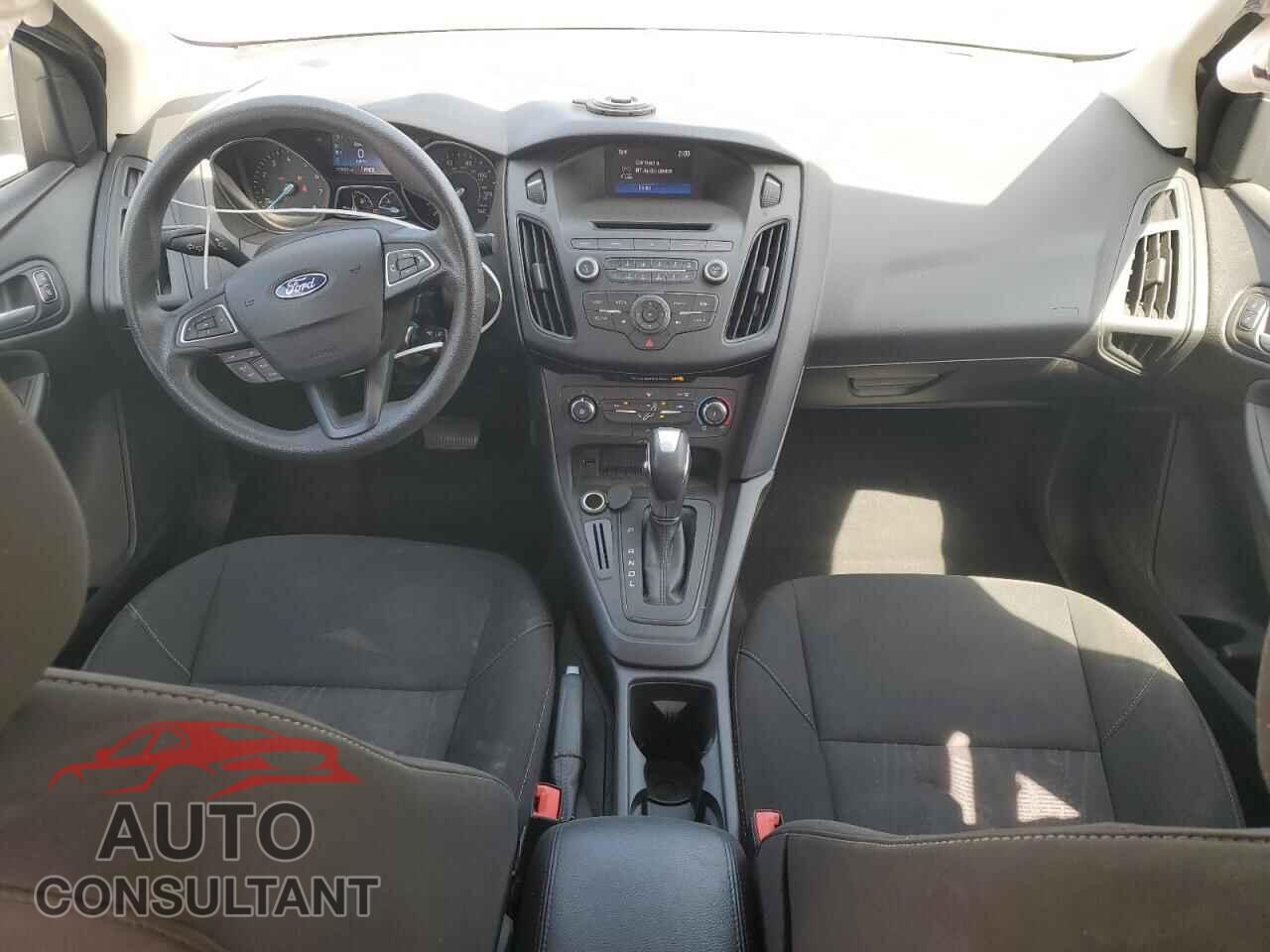 FORD FOCUS 2016 - 1FADP3F28GL318843