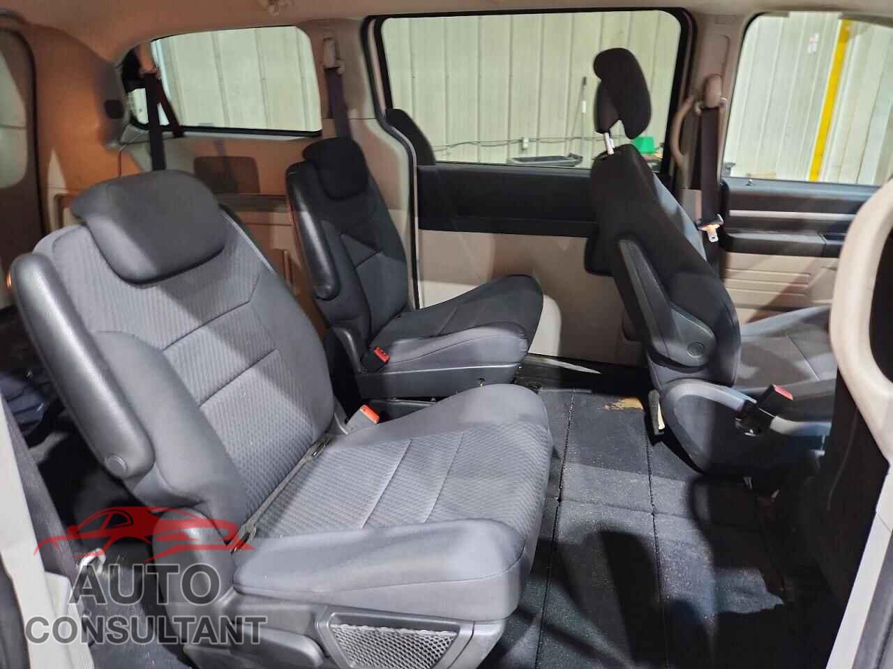 DODGE CARAVAN 2010 - 2D4RN4DE9AR297138