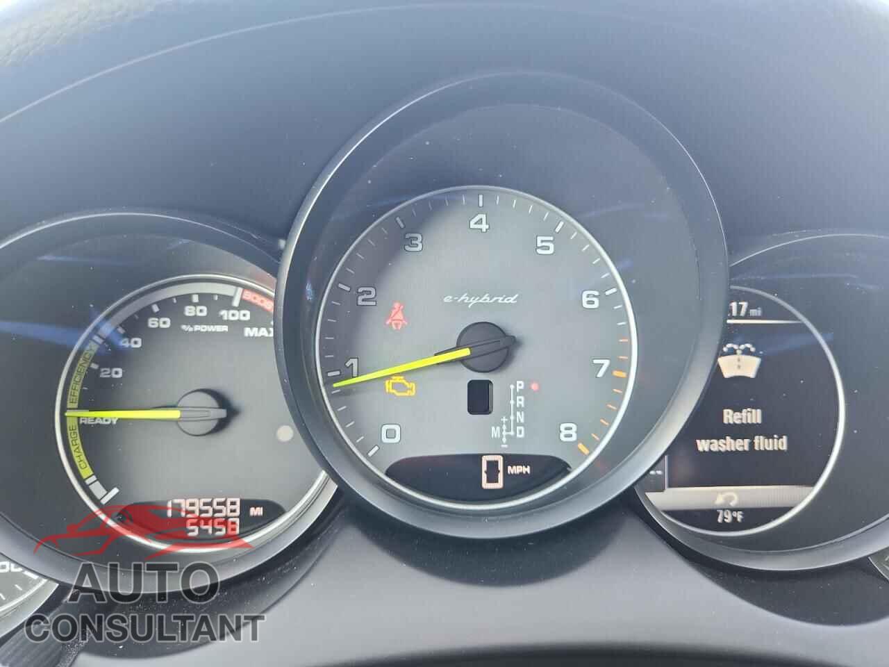 PORSCHE CAYENNE 2017 - WP1AE2A20HLA75758