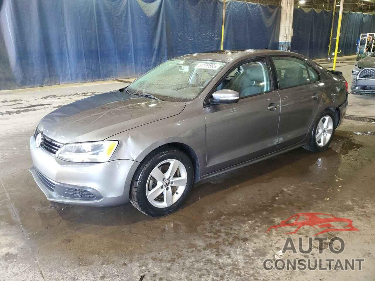 VOLKSWAGEN JETTA 2012 - 3VW3L7AJ9CM331565