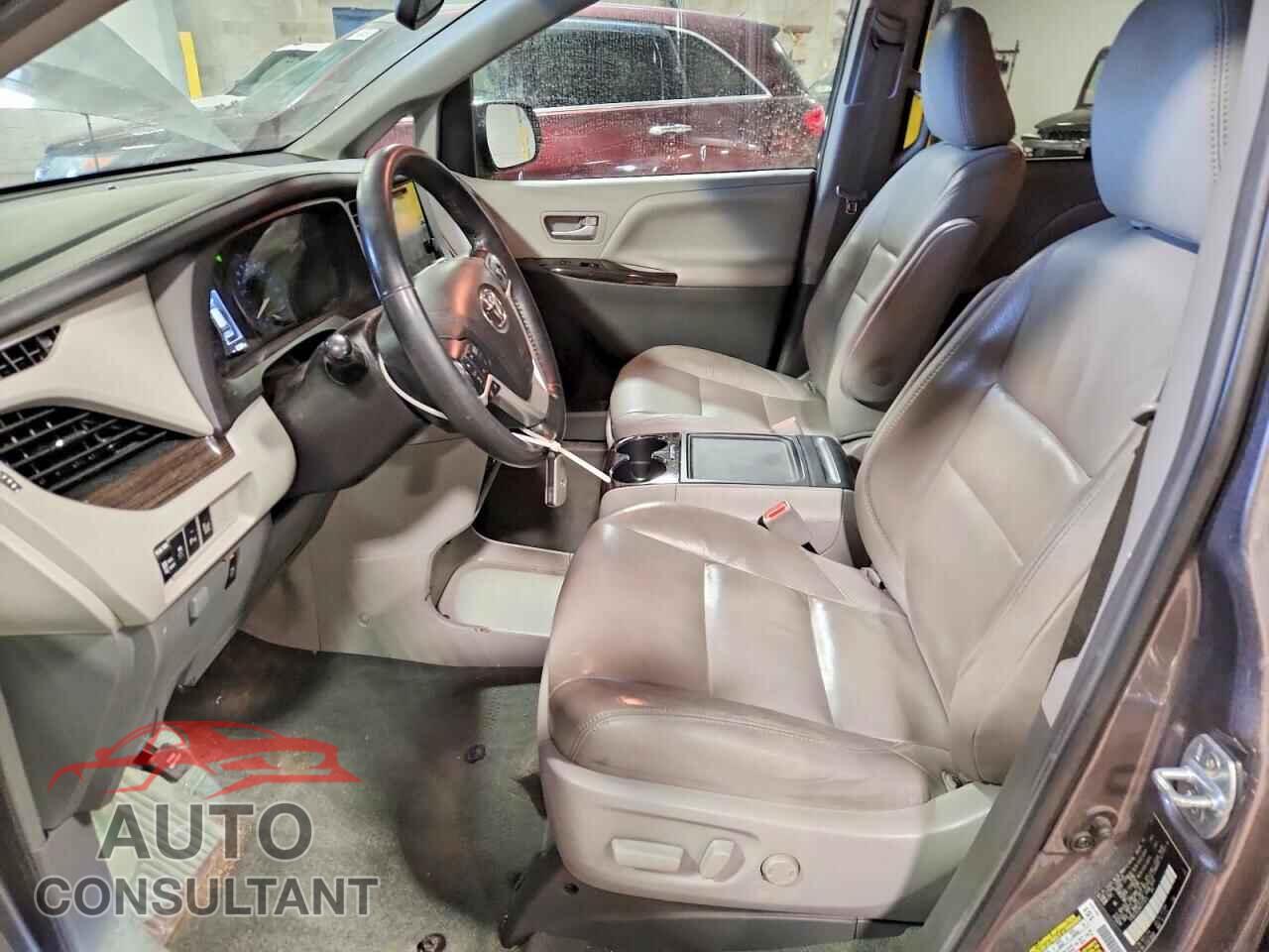 TOYOTA All Models 2017 - 5TDDZ3DC9HS173571