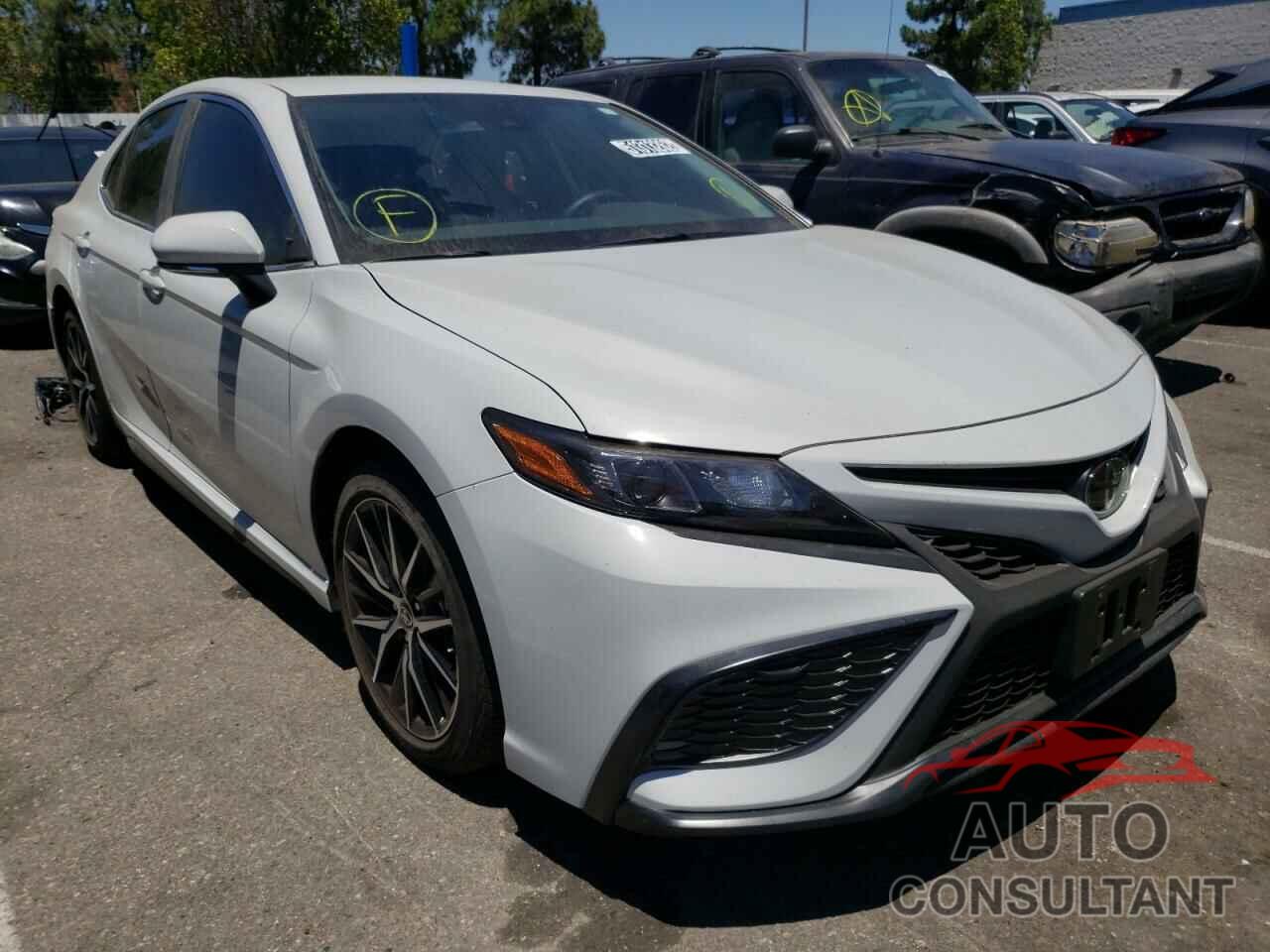 TOYOTA CAMRY 2022 - 4T1G11AK4NU032429