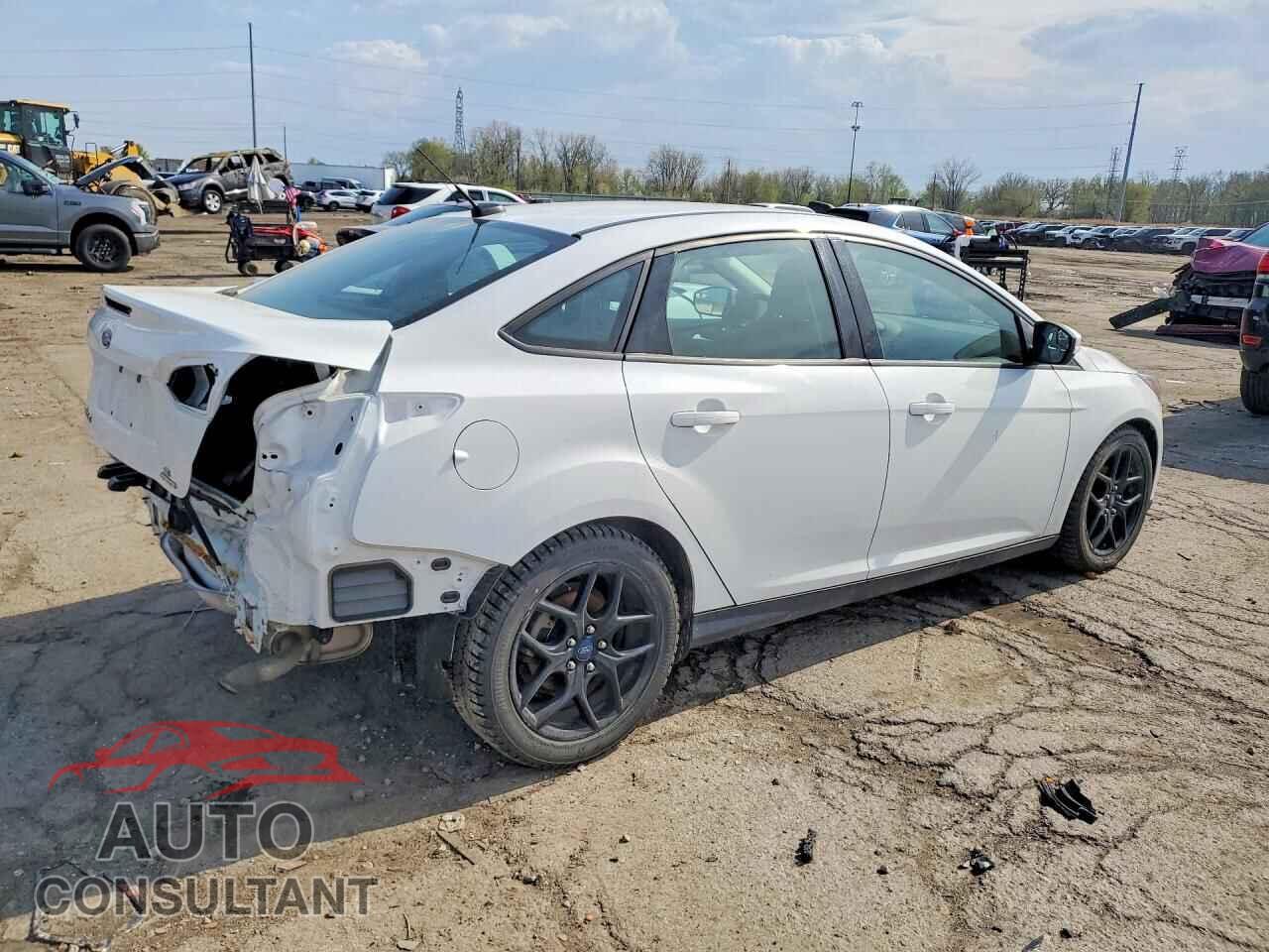 FORD FOCUS 2016 - 1FADP3F25GL382953