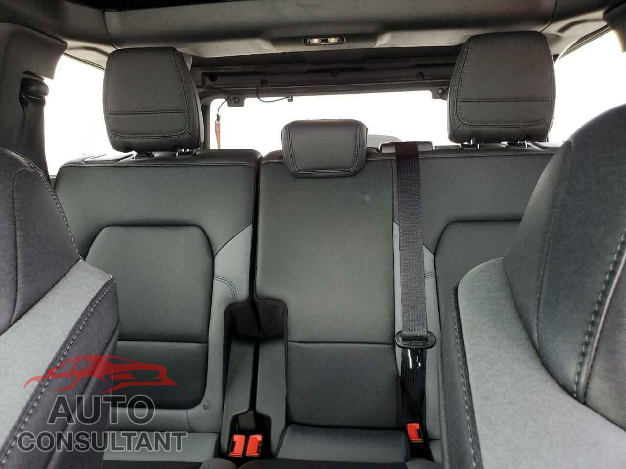 FORD BRONCO 2023 - 1FMEE5DP7PLB38179
