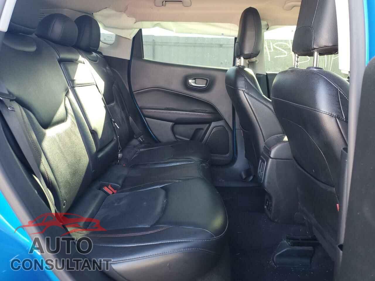 JEEP COMPASS 2017 - 3C4NJDDB1HT656731