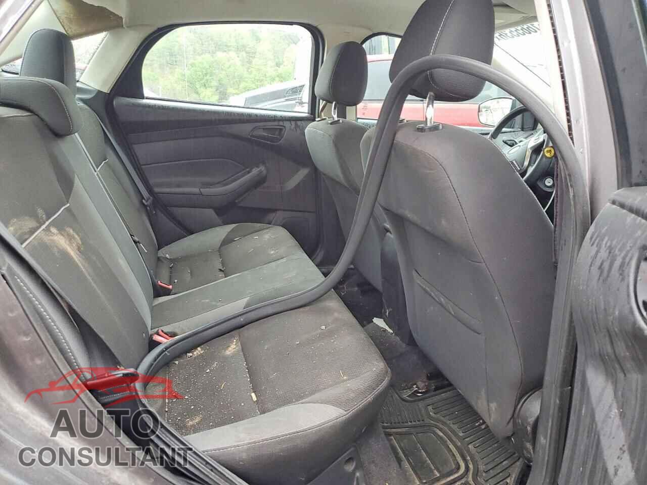FORD FOCUS 2012 - 1FAHP3F28CL283300