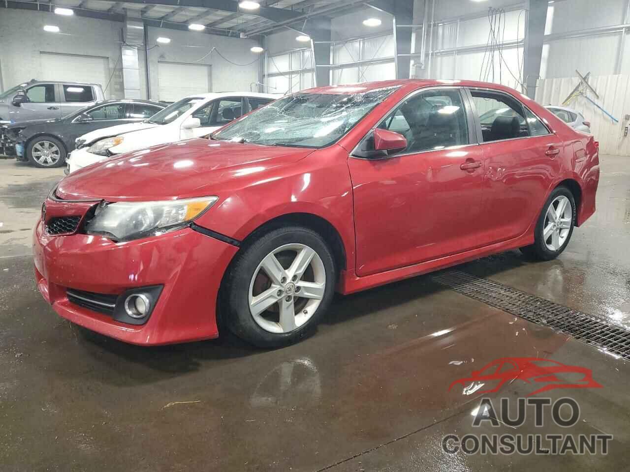 TOYOTA CAMRY 2013 - 4T1BF1FKXDU643908