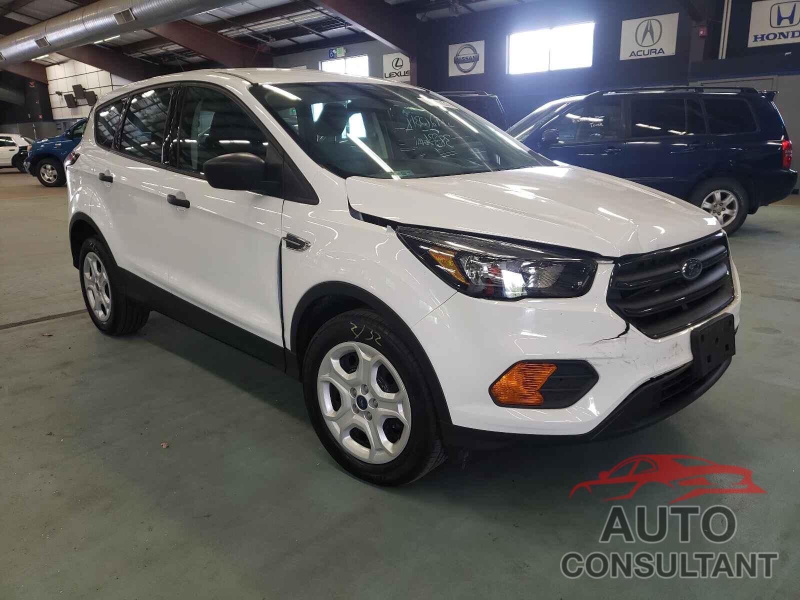 FORD ESCAPE 2018 - 1FMCU0F73JUD11935