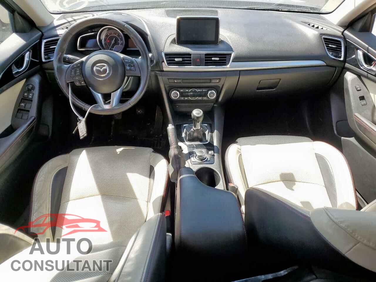 MAZDA 3 2015 - JM1BM1M39F1231456