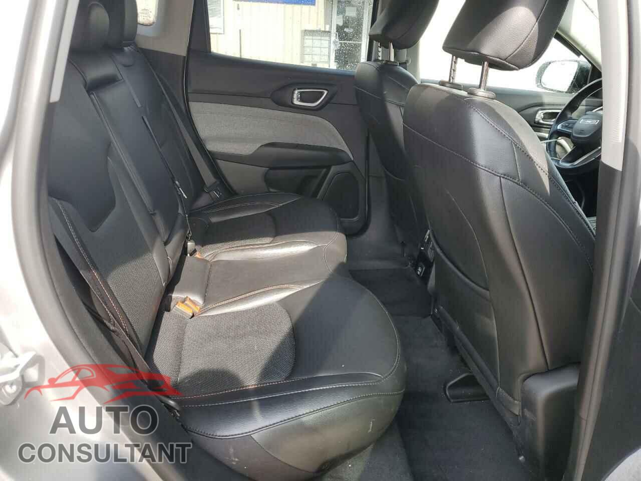 JEEP COMPASS 2022 - 3C4NJDFB3NT211612