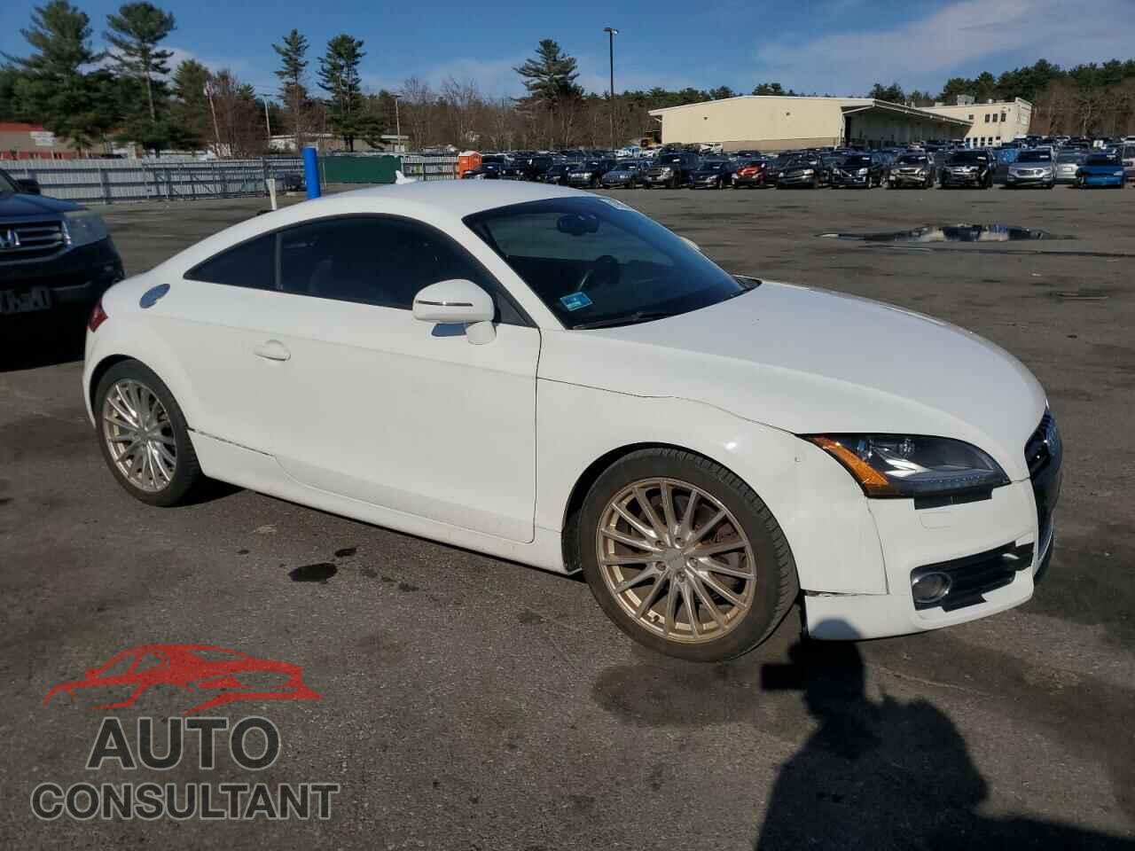 AUDI TT 2011 - TRUBFAFK5B1015411
