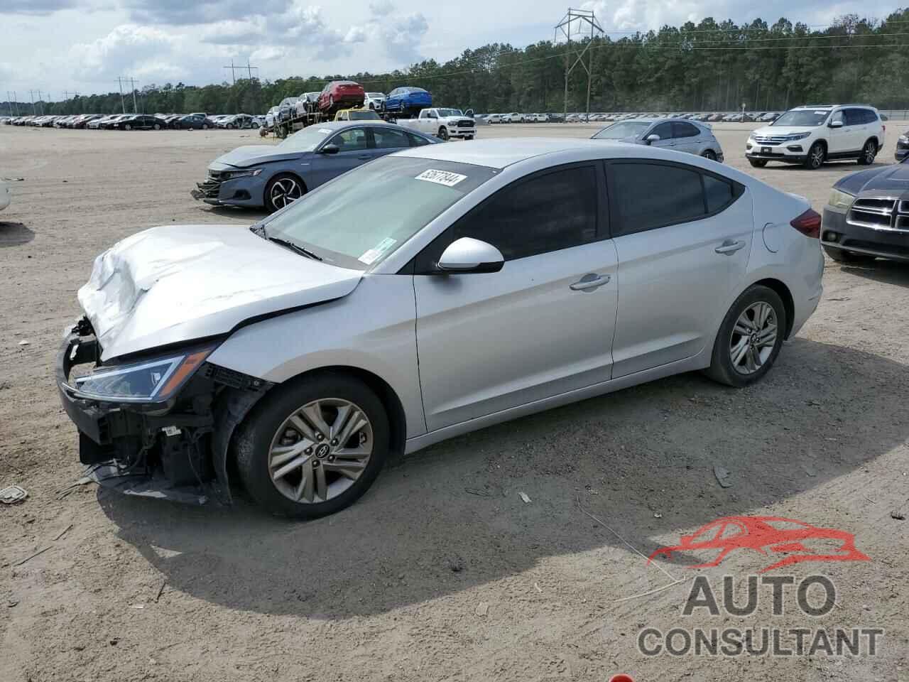 HYUNDAI ELANTRA 2019 - 5NPD84LF6KH419414