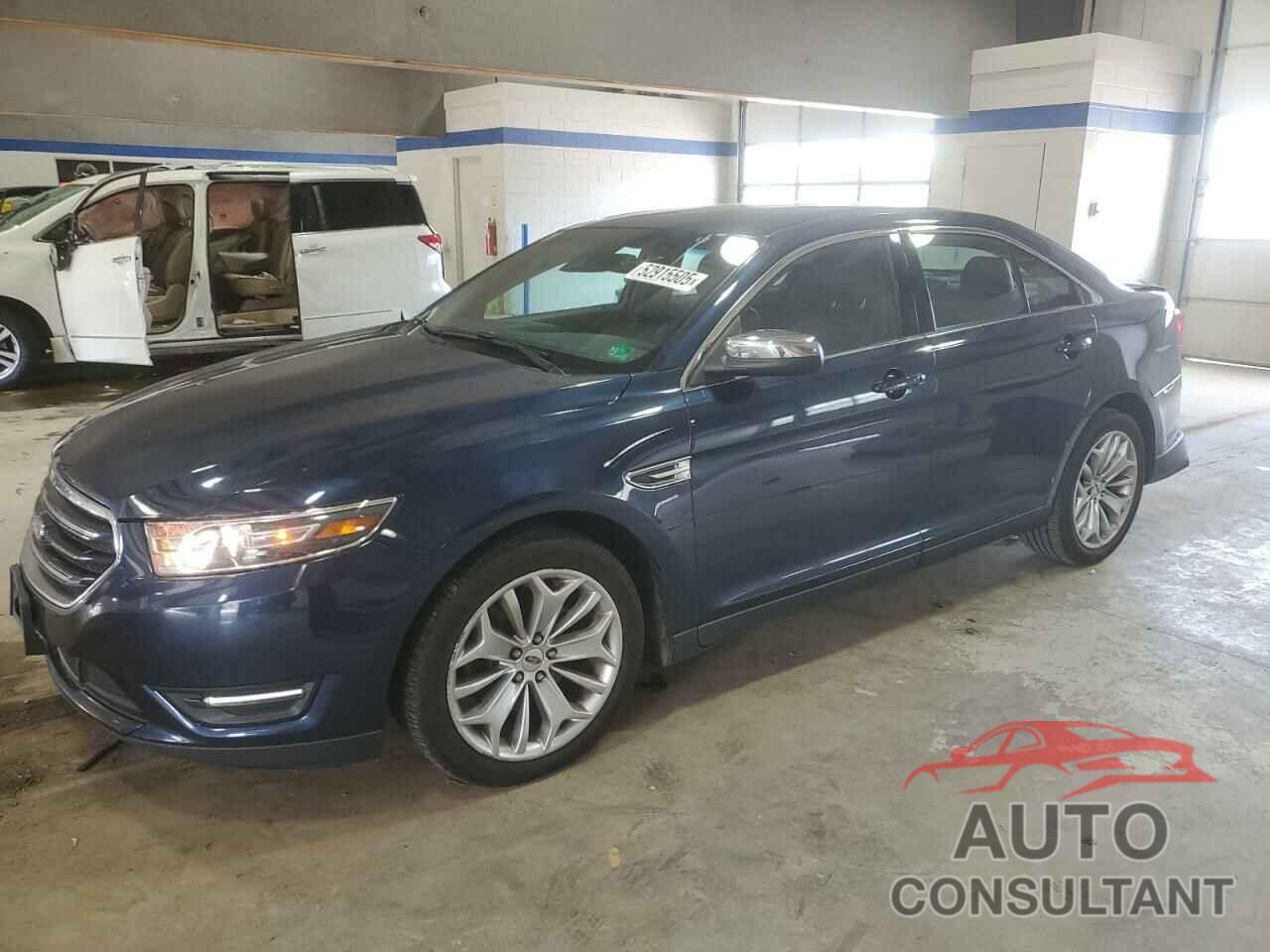 FORD TAURUS 2017 - 1FAHP2F84HG116592