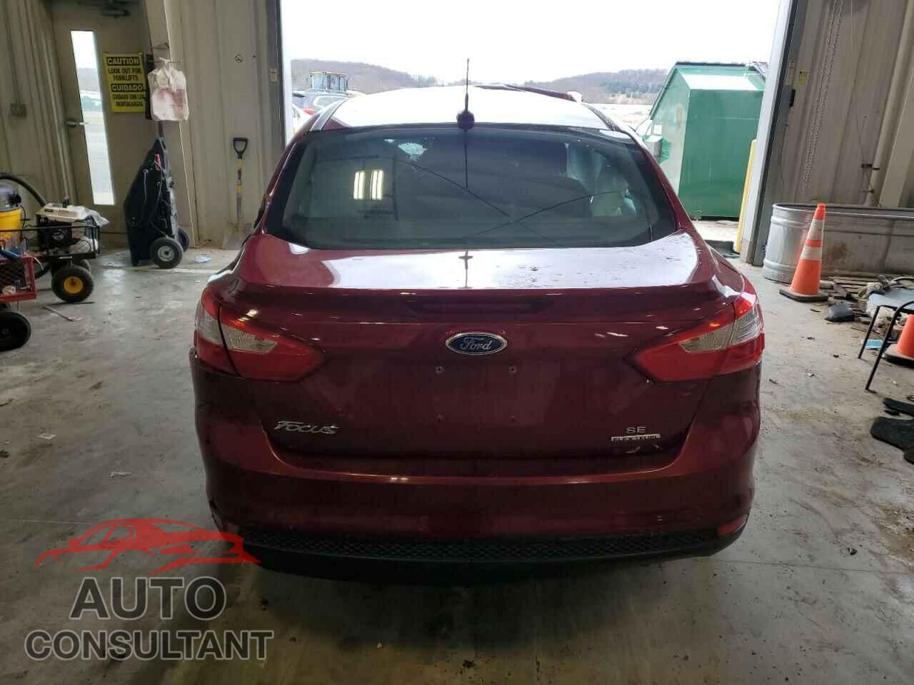 FORD FOCUS 2014 - 1FADP3F27EL153767