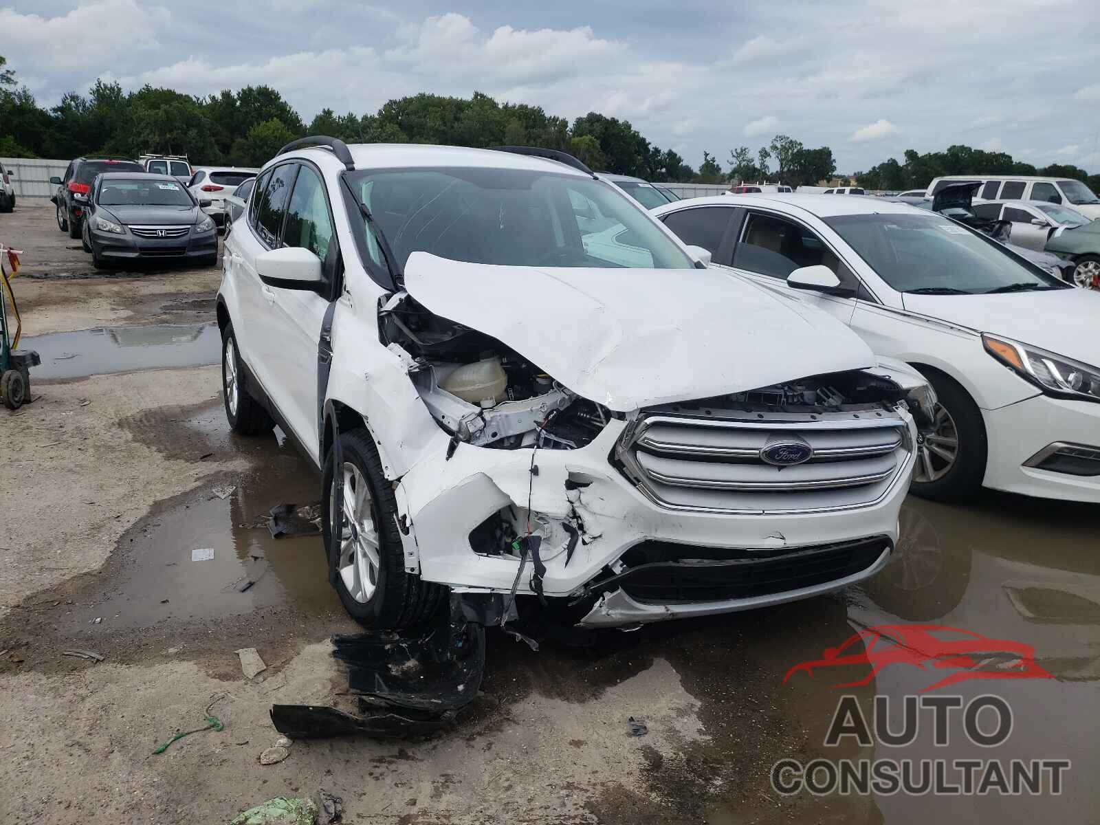 FORD ESCAPE 2018 - 1FMCU0GD4JUA82914