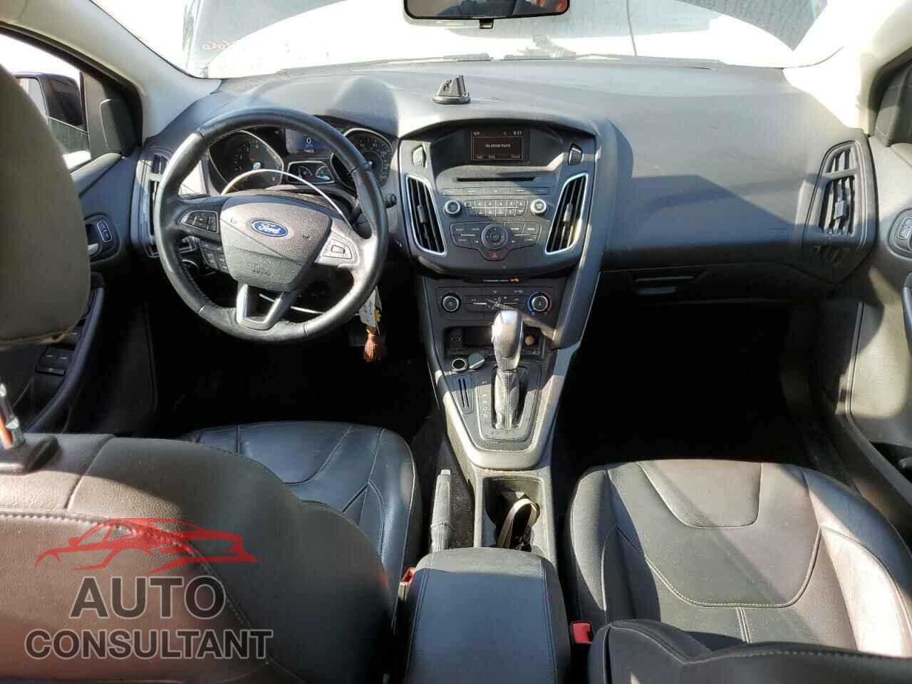 FORD FOCUS 2015 - 1FADP3K29FL338779