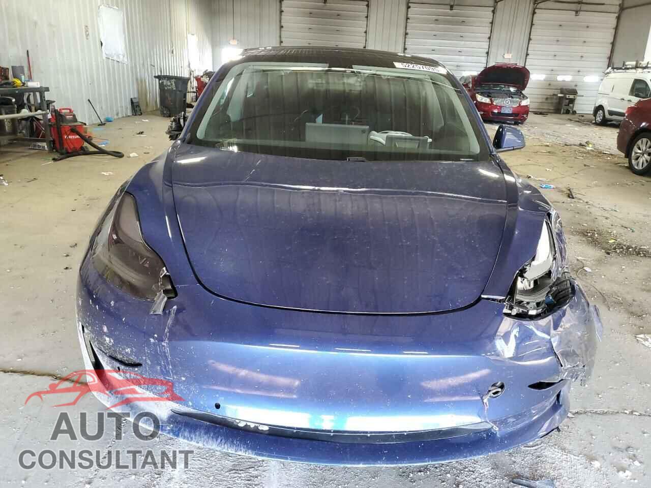 TESLA MODEL 3 2021 - 5YJ3E1EB6MF902352