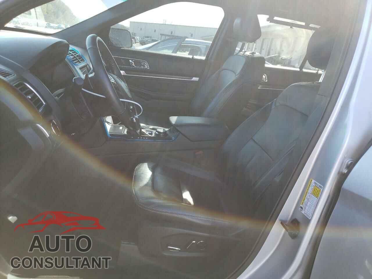 FORD EXPLORER 2017 - 1FM5K8FH2HGA57133