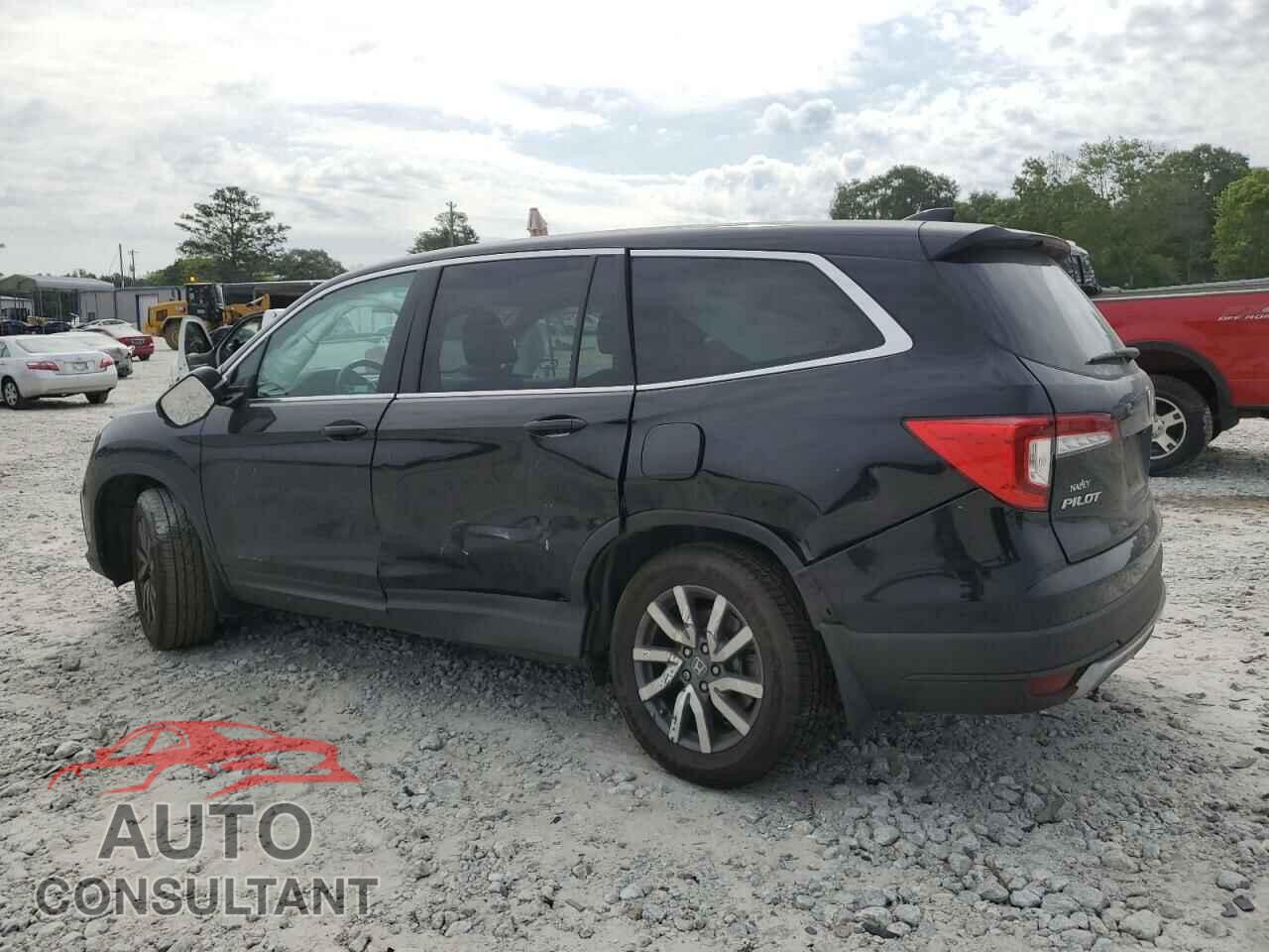 HONDA PILOT 2019 - 5FNYF5H52KB010418