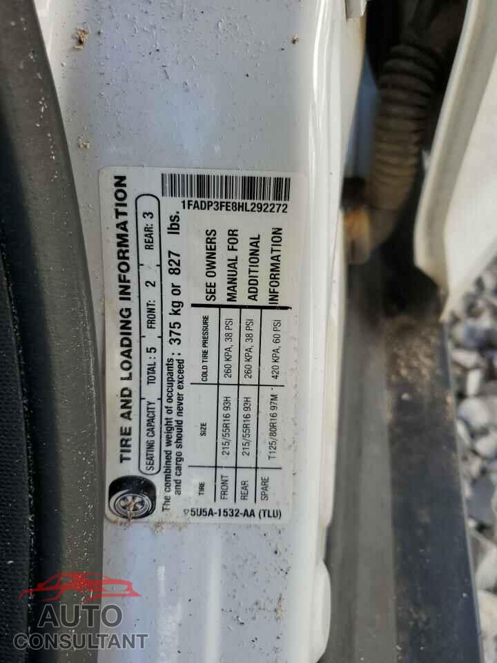FORD FOCUS 2017 - 1FADP3FE8HL292272