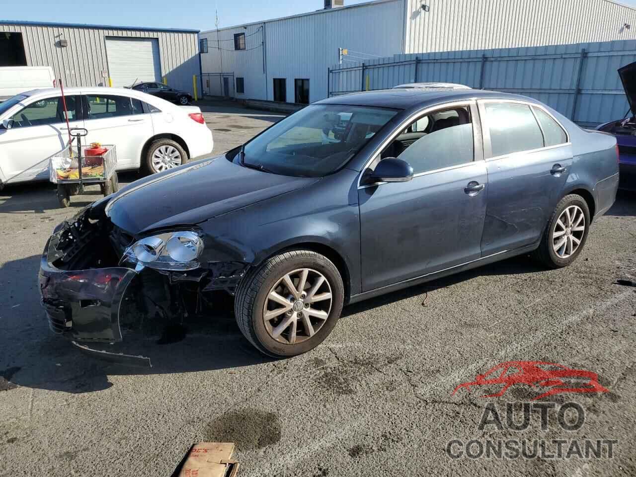 VOLKSWAGEN JETTA 2010 - 3VWRZ7AJ8AM051870