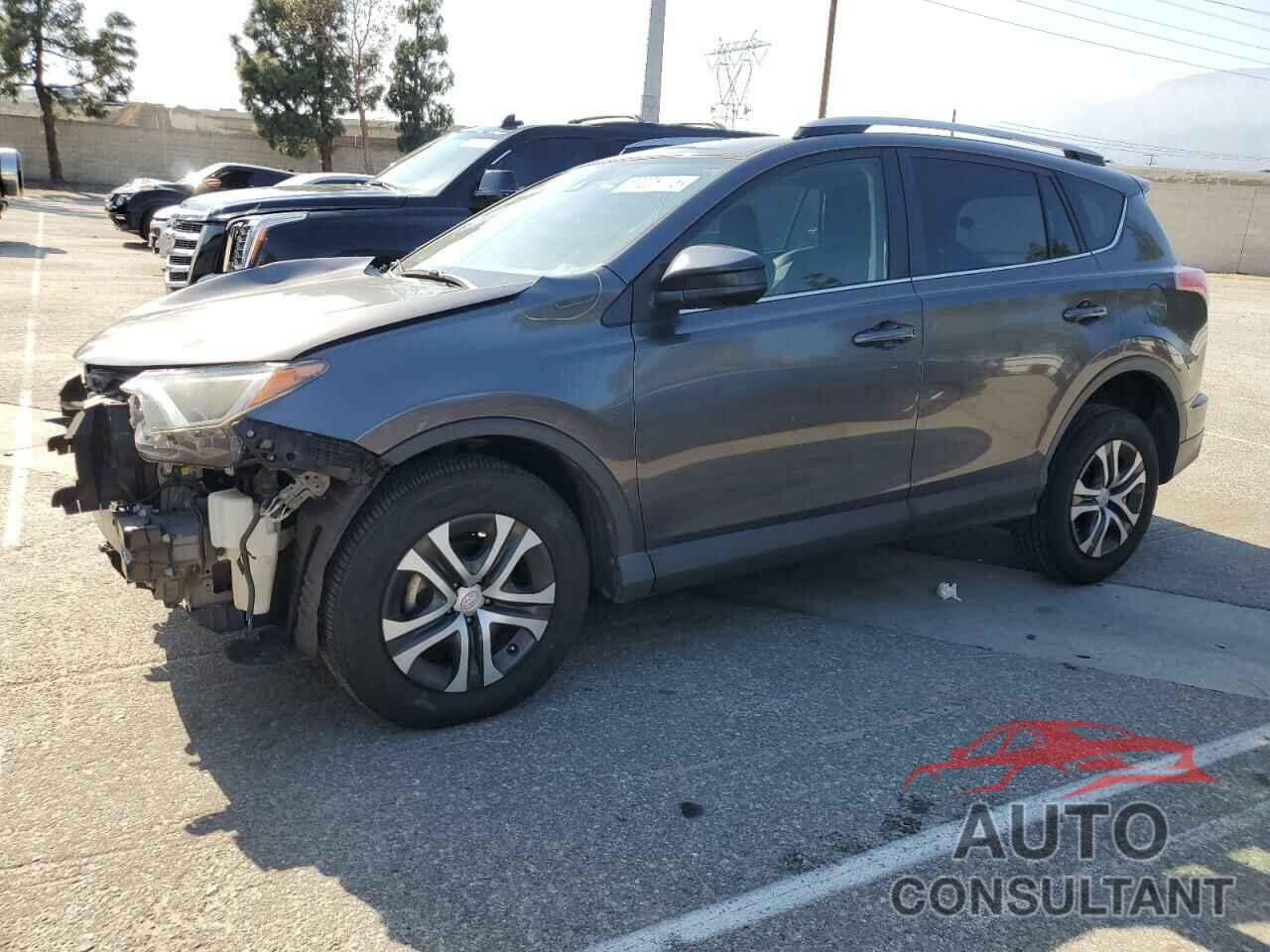 TOYOTA RAV4 2017 - JTMZFREV4HJ703315