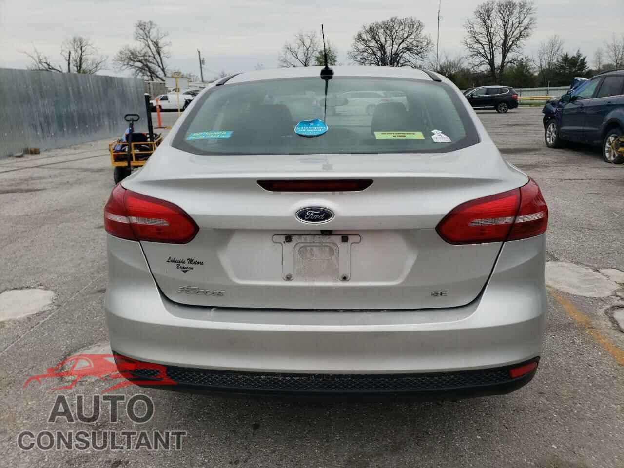 FORD FOCUS 2017 - 1FADP3F21HL267350