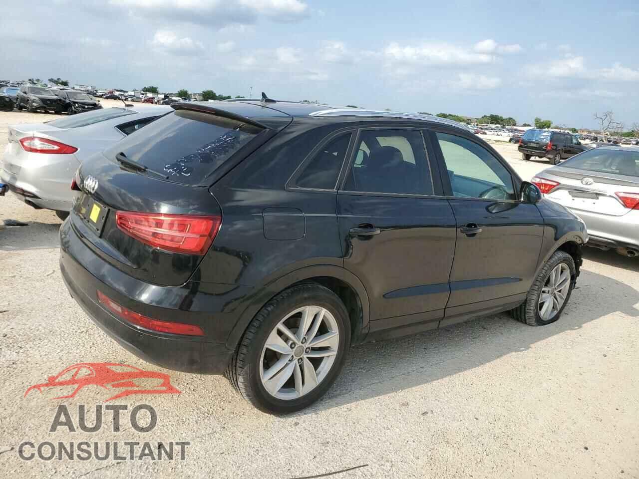AUDI Q3 2017 - WA1BCCFS3HR016737