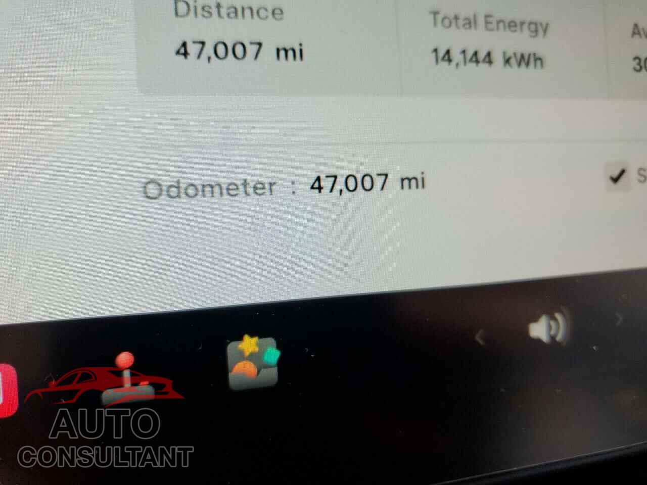 TESLA MODEL Y 2021 - 5YJYGAEE9MF214775