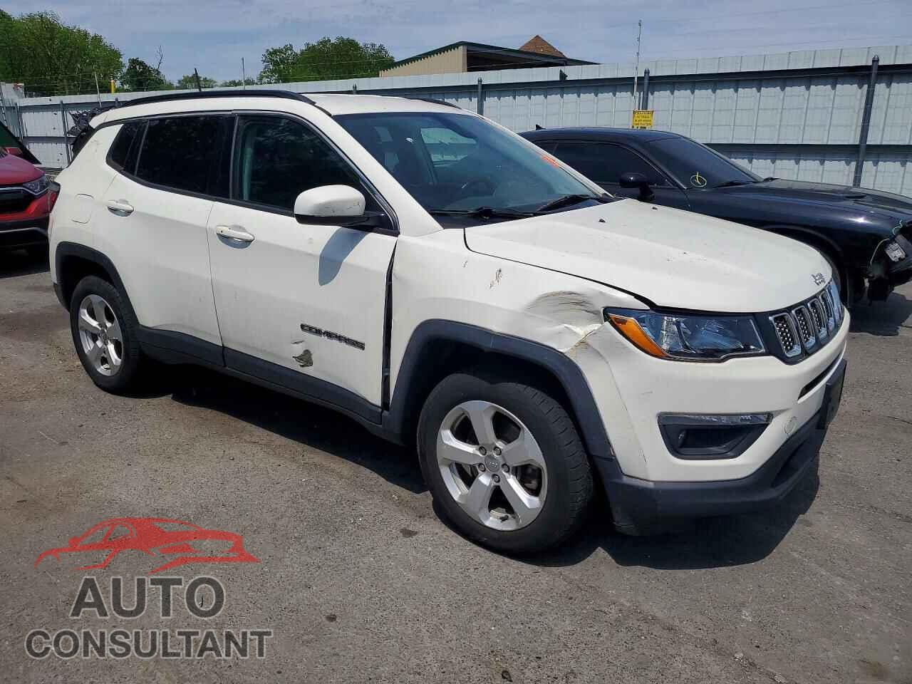 JEEP COMPASS 2018 - 3C4NJDBB8JT342907