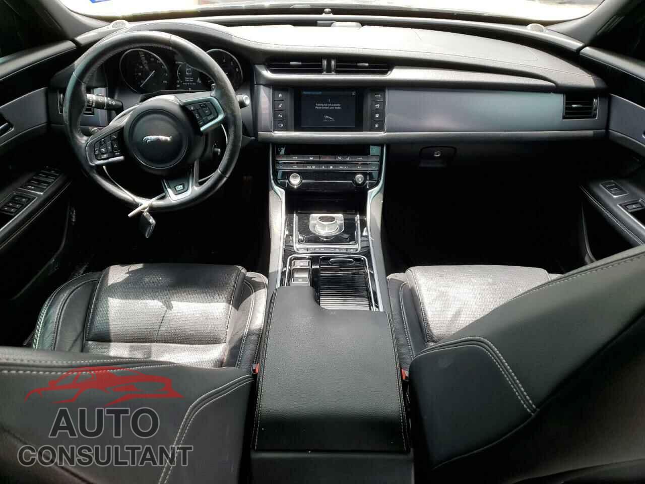 JAGUAR XF 2016 - SAJBF4BVXGCY09247