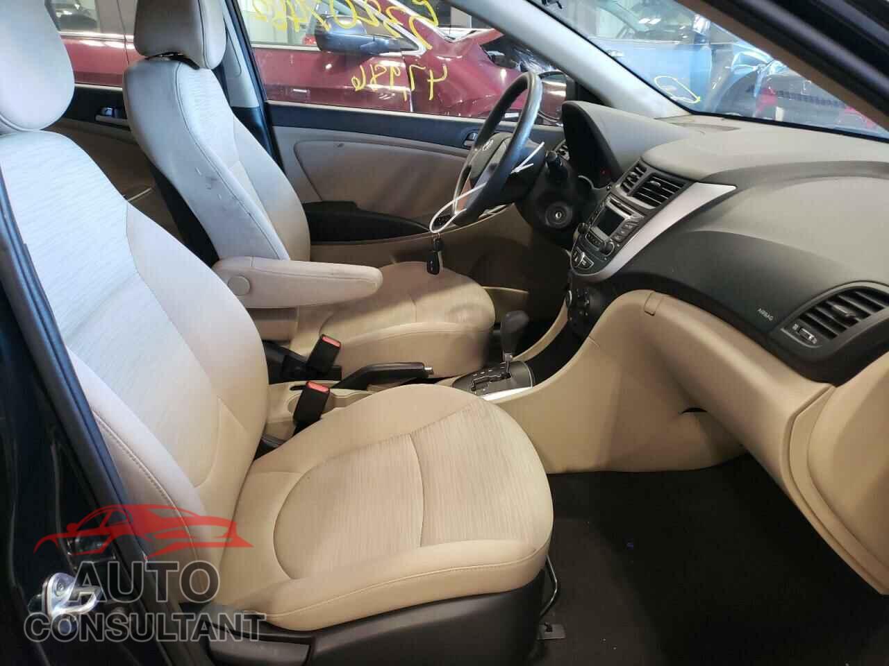 HYUNDAI ACCENT 2016 - KMHCT4AE9GU064025