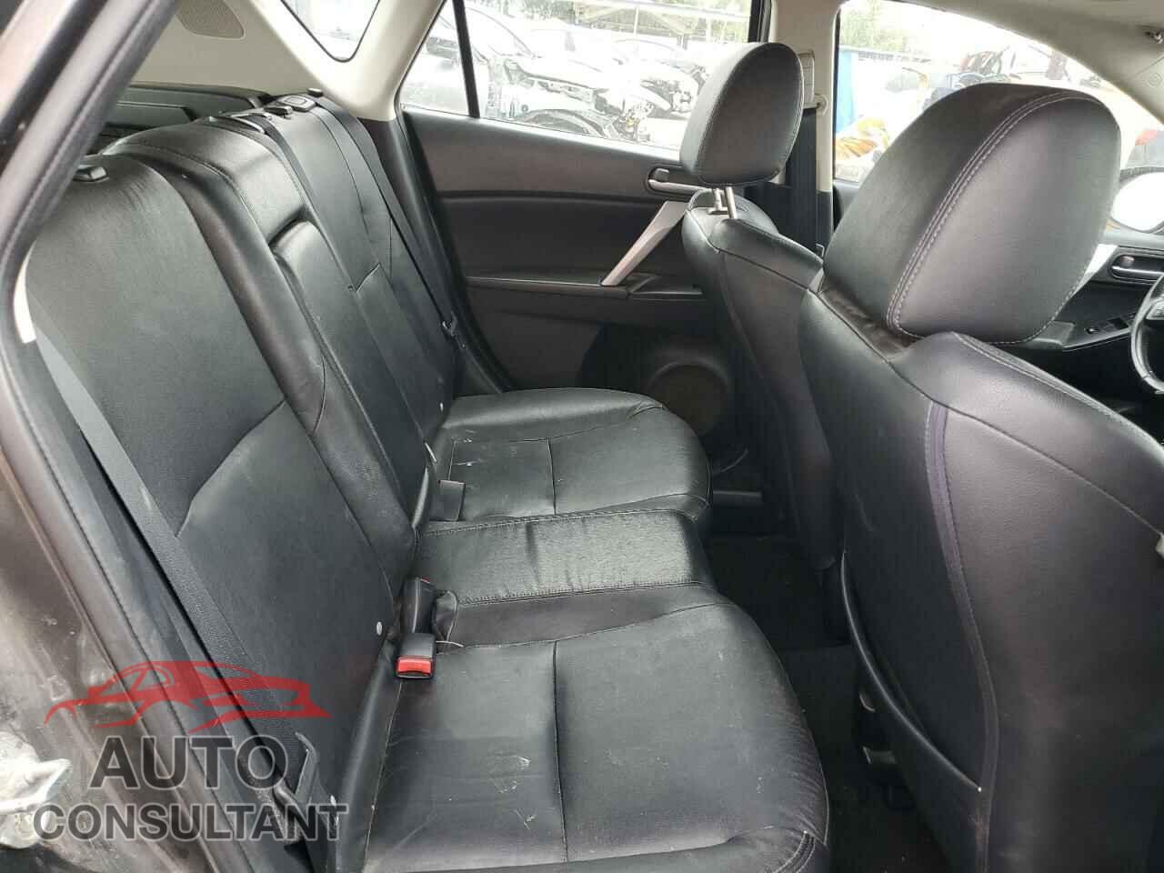 MAZDA 3 2013 - JM1BL1MP3D1831800